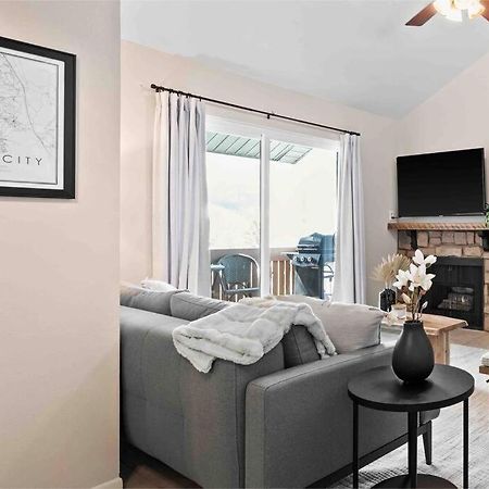 Cozy Top Floor Condo With Mountain Views พาร์คซิตี ภายนอก รูปภาพ